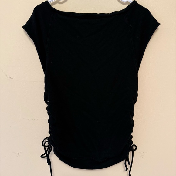 Muscle Tee - Picture 4 of 4